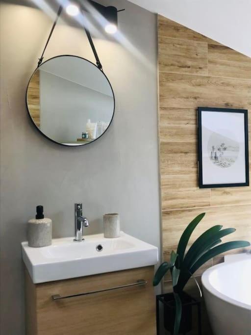 Qwadrat Apartament 15 In Bielsko-Biala City Center Buitenkant foto