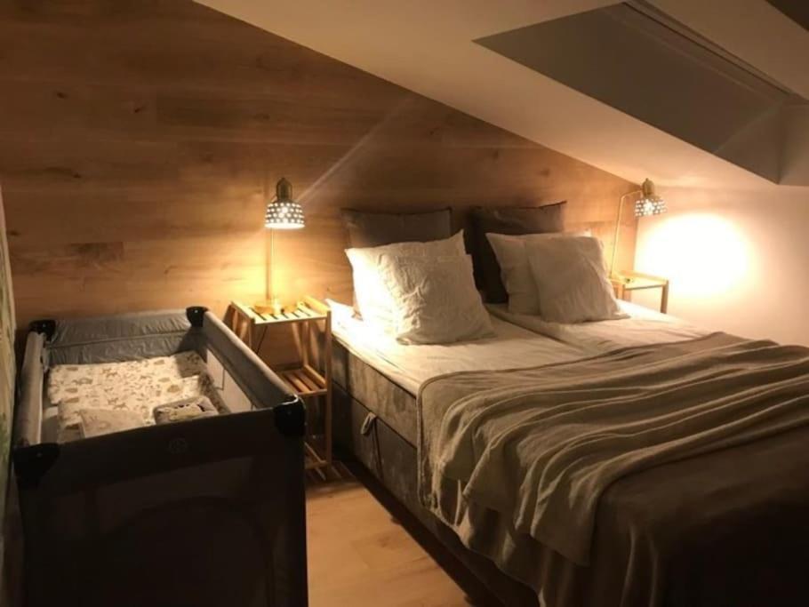 Qwadrat Apartament 15 In Bielsko-Biala City Center Buitenkant foto